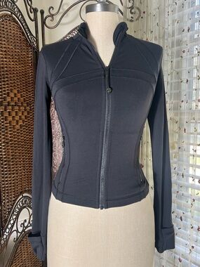 lululemon athletica Black Define Jacket